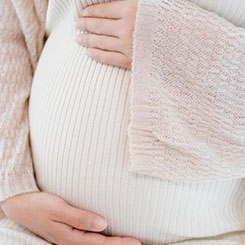 今年的新春👶❣礼盒内装有📻助孕机构收费标准春节套装（含春联🦔和红包套🚀装）、马年🅾